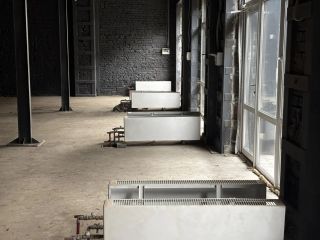Продаю помещение свободного назначения имеется охрана с мебелью фото 7 Москва