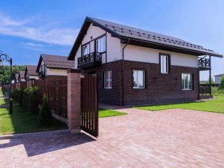 Продам блочный коттедж с коммуникациями фото 2 Москва