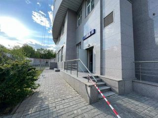 Продаю помещение свободного назначения отдельный вход без ремонта фото 2 Москва