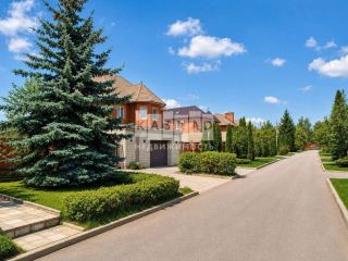 Продаю кирпичный дом подключена канализация с коммуникациями фото Пушкино