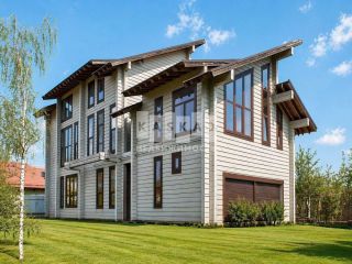 Продам деревянный дом большой подключена канализация фото Истра