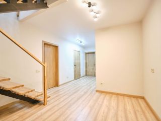 Продается 4 комнатная квартира есть документы фото 30 Санкт-Петербург