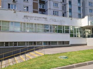 Сдаю магазин на первой линии отдельный вход фото 2 Москва