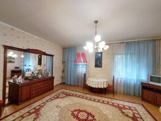 Сдается двухкомнатная квартира огороженная территория с мебелью фото 9 Ярославль