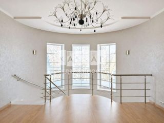 Продам кирпичный дом фото 12 Москва