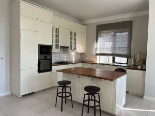 Продаю дом панорамные окна имеется круглосуточная охрана фото 4 Одинцово