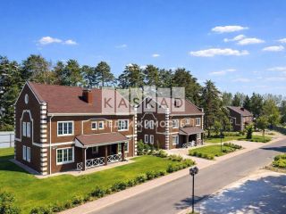 Продается кирпичный дом с коммуникациями фото Видное