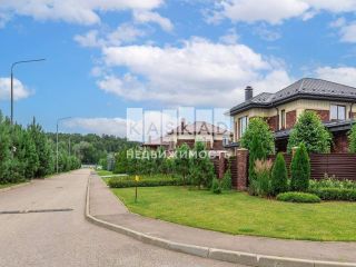 Продается кирпичный дом видеонаблюдение подключена канализация фото 19 Истра