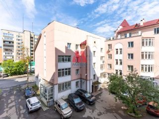 Продается трехкомнатная квартира в центре города с газовым отоплением фото 2 Ярославль