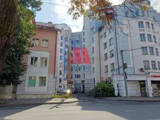 Продается трехкомнатная квартира в центре города с газовым отоплением фото 4 Ярославль