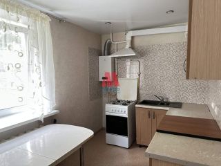 Продаю двухкомнатную квартиру рядом асфальт красивый фото Ярославль