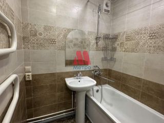 Продаю двухкомнатную квартиру рядом асфальт красивый фото 14 Ярославль