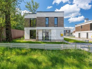 Продам кирпичный дом панорамные окна фото 2 Истра