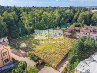 Продаю зем участок подключена канализация с коммуникациями фото Химки