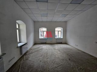 Сдаю нежилое помещение с коммуникациями фото 2 Ярославль