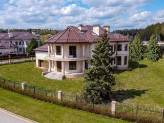 Продается кирпичный коттедж панорамные окна с коммуникациями фото Одинцово