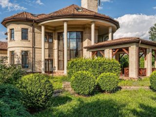 Продам кирпичный коттедж панорамные окна фото 3 Истра