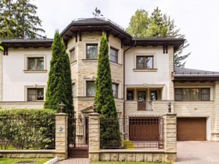 Продается кирпичный коттедж фото Голицыно