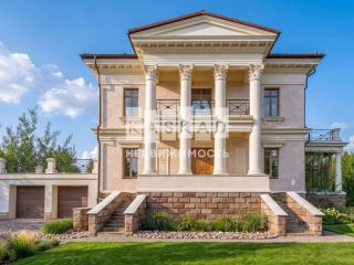 Продаю кирпичный дом с коммуникациями фото Истра