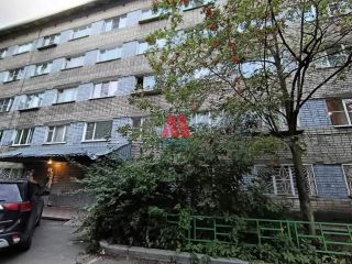 Продается комната установлены натяжные потолки кирпичный фото 16 Ярославль