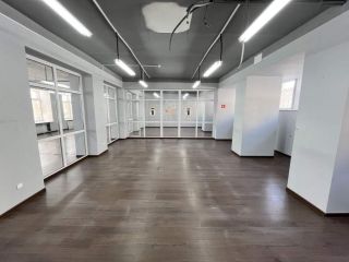 Сдаю нежилое помещение рядом асфальт с коммуникациями фото Ярославль