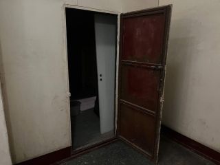 Продается офис с коммуникациями требуется ремонт фото 10 Санкт-Петербург