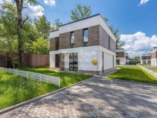 Продам кирпичный дом панорамные окна фото Истра
