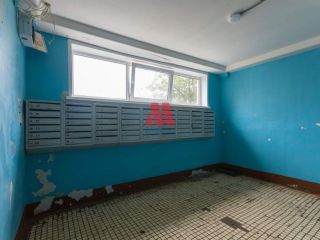 Продаю двушку установлены натяжные потолки взрослый собственник фото 15 Ярославль