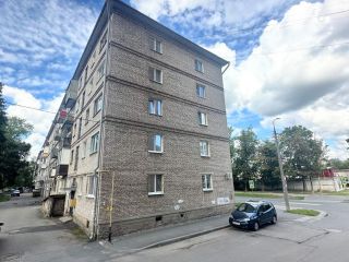 Продается комната свежий ремонт заменены трубы фото Псков
