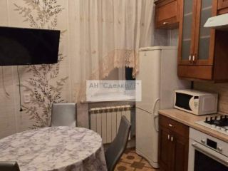Продам трешку пластиковые окна с мебелью фото 2 Щёкино