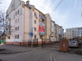 Продаю 3 комнатную квартиру огороженная территория фото 2 Ярославль