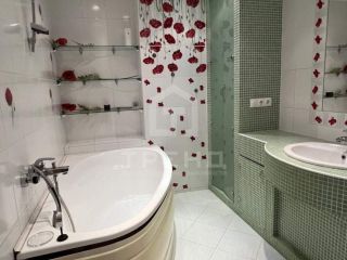 Продаю 3 комнатную квартиру рядом река евроремонт фото 14 Санкт-Петербург