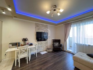 Продам двухкомнатную квартиру с мебелью фото 2 Санкт-Петербург