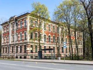 Продаю помещение свободного назначения на первой линии фото Санкт-Петербург