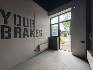 Сдается нежилое помещение свободного назначения с коммуникациями фото Москва