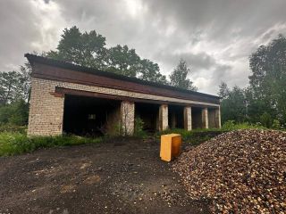 Продаю помещение свободного назначения на первой линии фото Данилов
