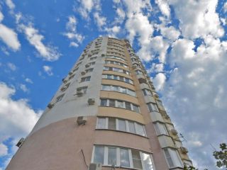 Продам трехкомнатную квартиру документы в полном порядке фото Краснодар