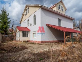 Продаю кирпичный дом подключена канализация с коммуникациями фото 2 Ярославль