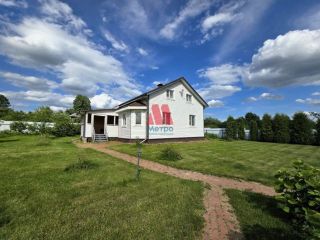 Продаю деревянный дом с коммуникациями есть баня фото Рыбинск