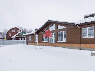 Продается кирпичный дом имеется скважина под личное подсобное хозяйство фото Ярославль