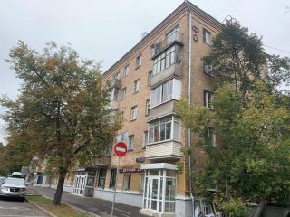Продам помещение под офис на первой линии фото Москва