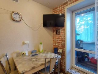 Продается двухкомнатная квартира чистый подъезд фото 16 Псков