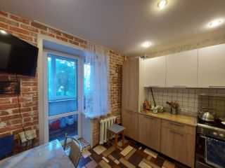 Продается двухкомнатная квартира чистый подъезд фото 17 Псков