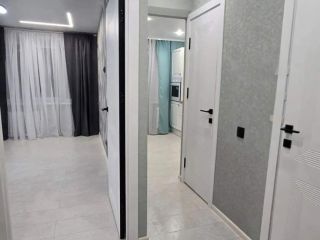 Продается 1 комн. квартира пластиковые окна установлены натяжные потолки фото 2 Щёкино