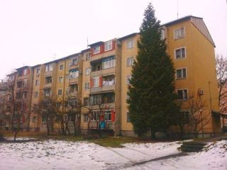 Продается трехкомнатная квартира фото Владикавказ