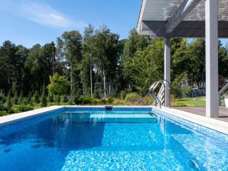 Продам деревянный коттедж на первой линии есть теплица фото 6 Выборг