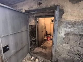 Продаю офис требуется ремонт отдельный вход фото 5 Санкт-Петербург