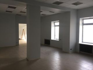 Сдается помещение под магазин есть электричество на первой линии фото 4 Москва