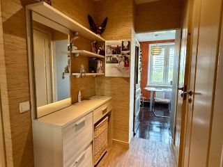 Продам трехкомнатную квартиру фото Москва