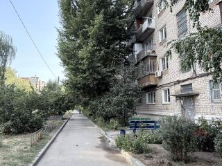 Продаю 2 комнатную квартиру установлены натяжные потолки установлены пластиковые окна фото 2 Волгоград